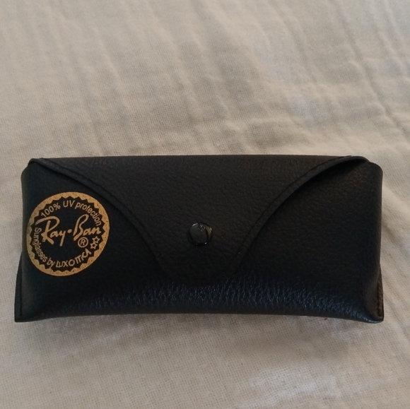 Ray ban Sunglasses. Real - Picture 2 of 2